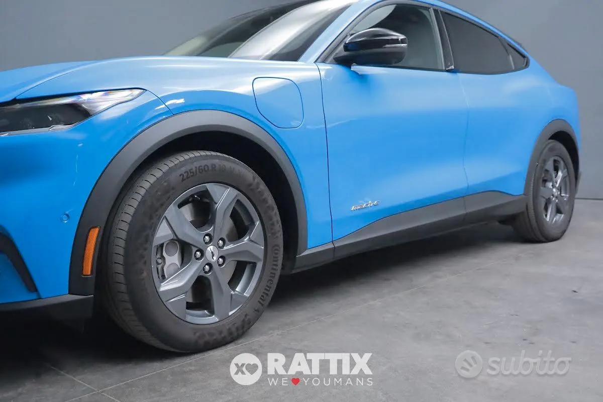 Ford Mustang Mach-E 2023 photo 4