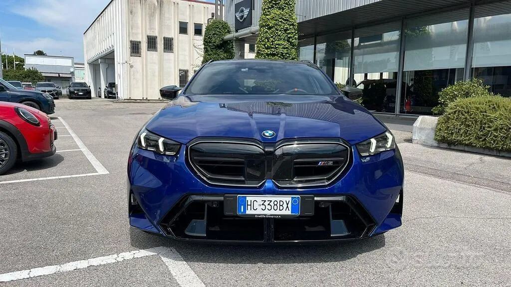 BMW M5 Touring 2026 photo 4