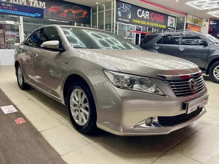 Toyota Camry 2014 photo 5