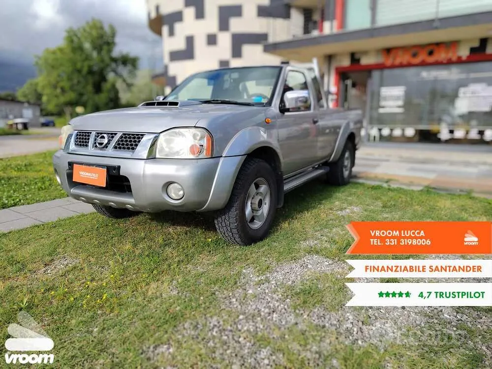Nissan Np300