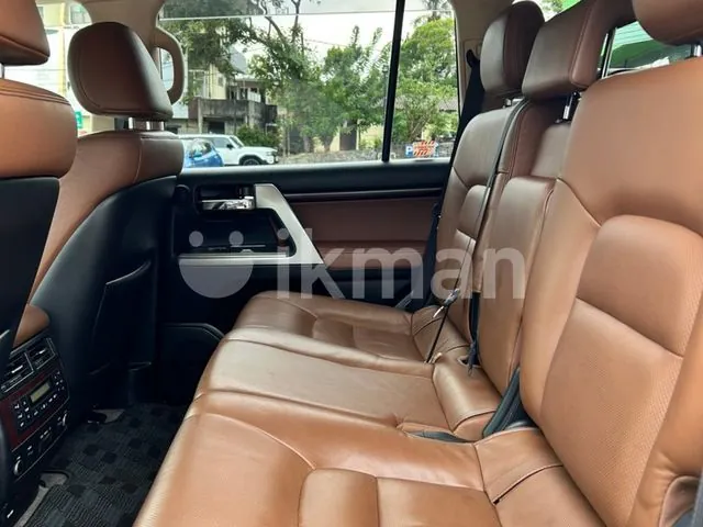 Toyota Land Cruiser Sahara 2015 photo 4