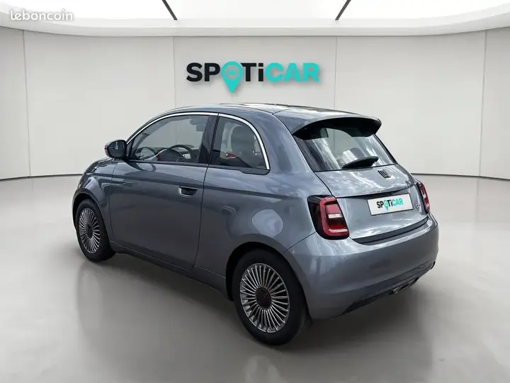 Fiat 500 2023 photo 3