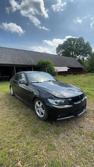 BMW 325I 2006 photo 2