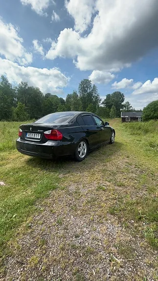 BMW 325I 2006 photo 4