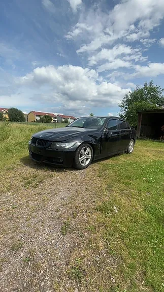 BMW 325I