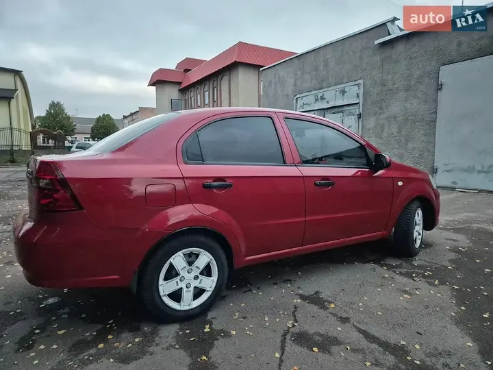 Chevrolet Aveo 2009 photo 3