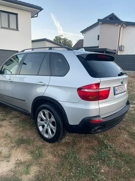 BMW X5 2009 photo 3