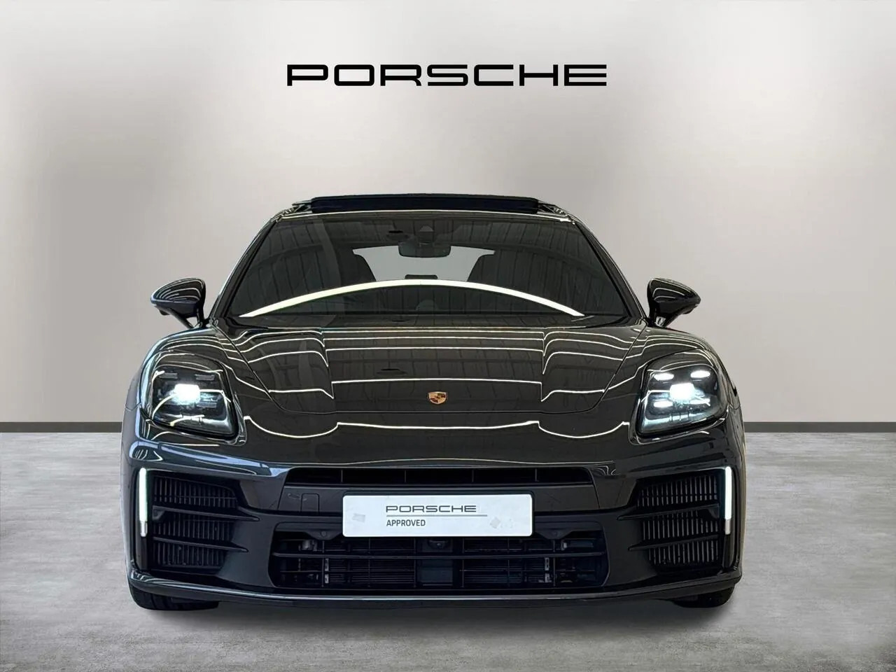 Porsche Panamera 2024 photo 2
