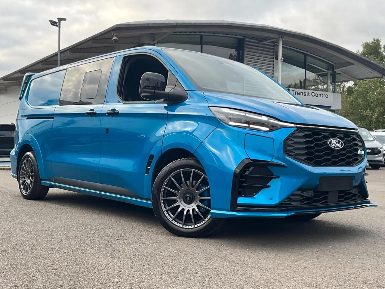 Ford Transit Custom 2026 photo 2