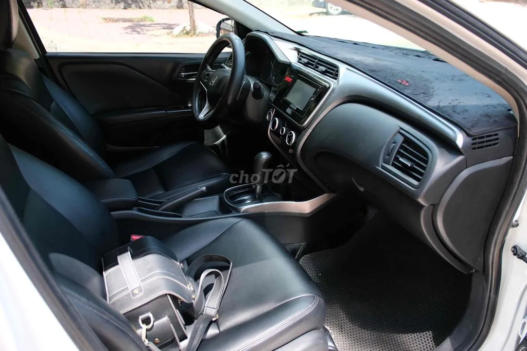 Honda City 2016 photo 5