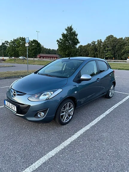 Mazda 2