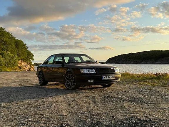 Audi 100