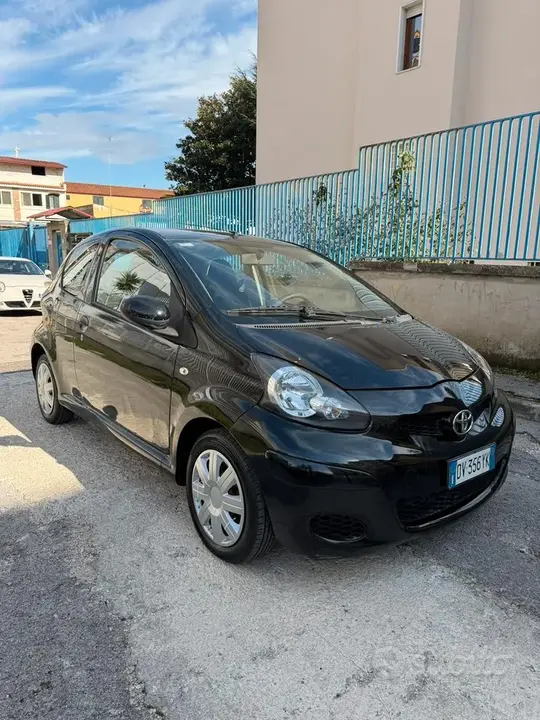 Toyota Aygo 2009 photo 2