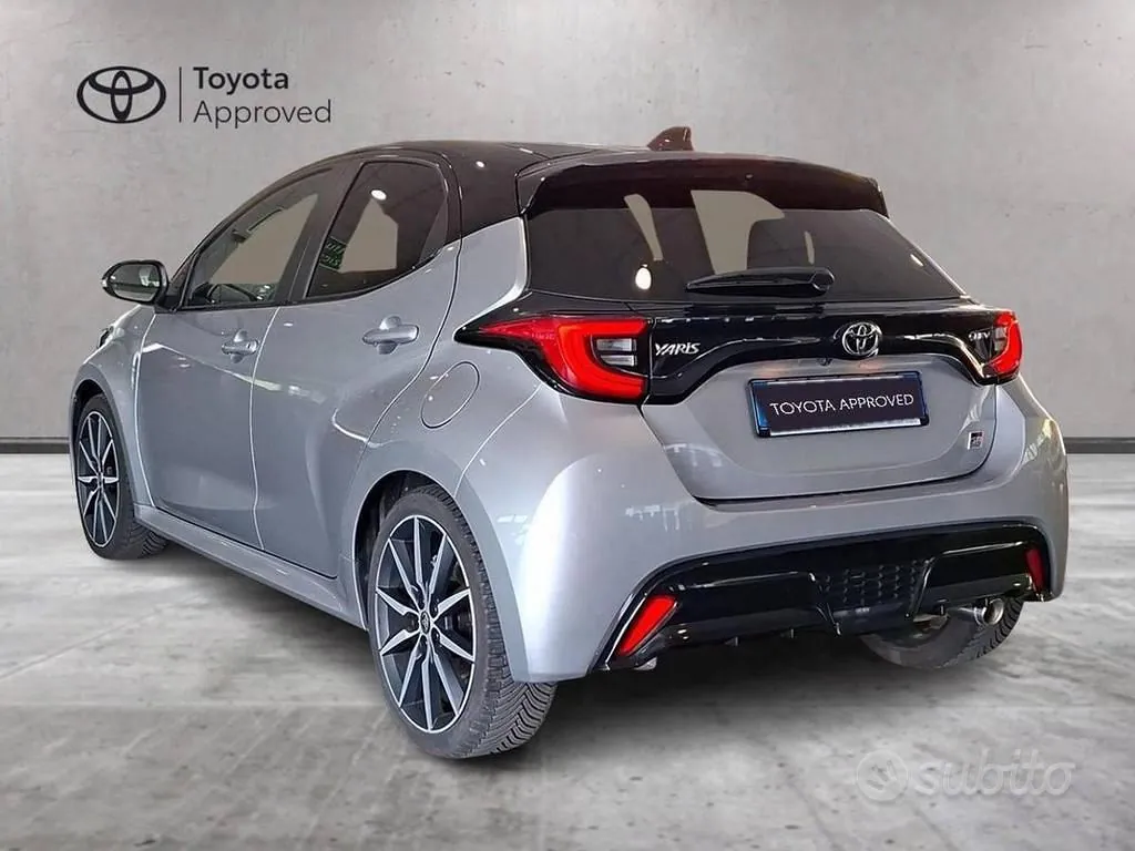 Toyota Yaris 2025 photo 3