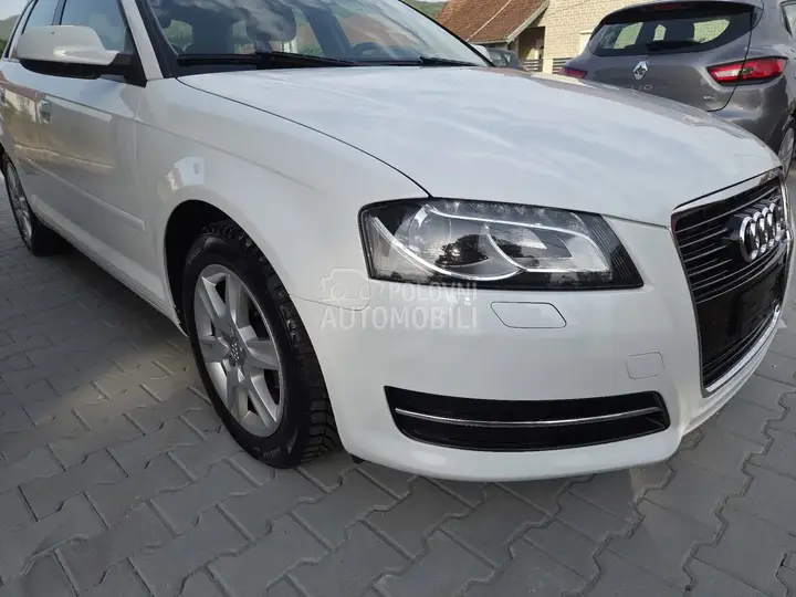 Audi A3 2013 photo 2