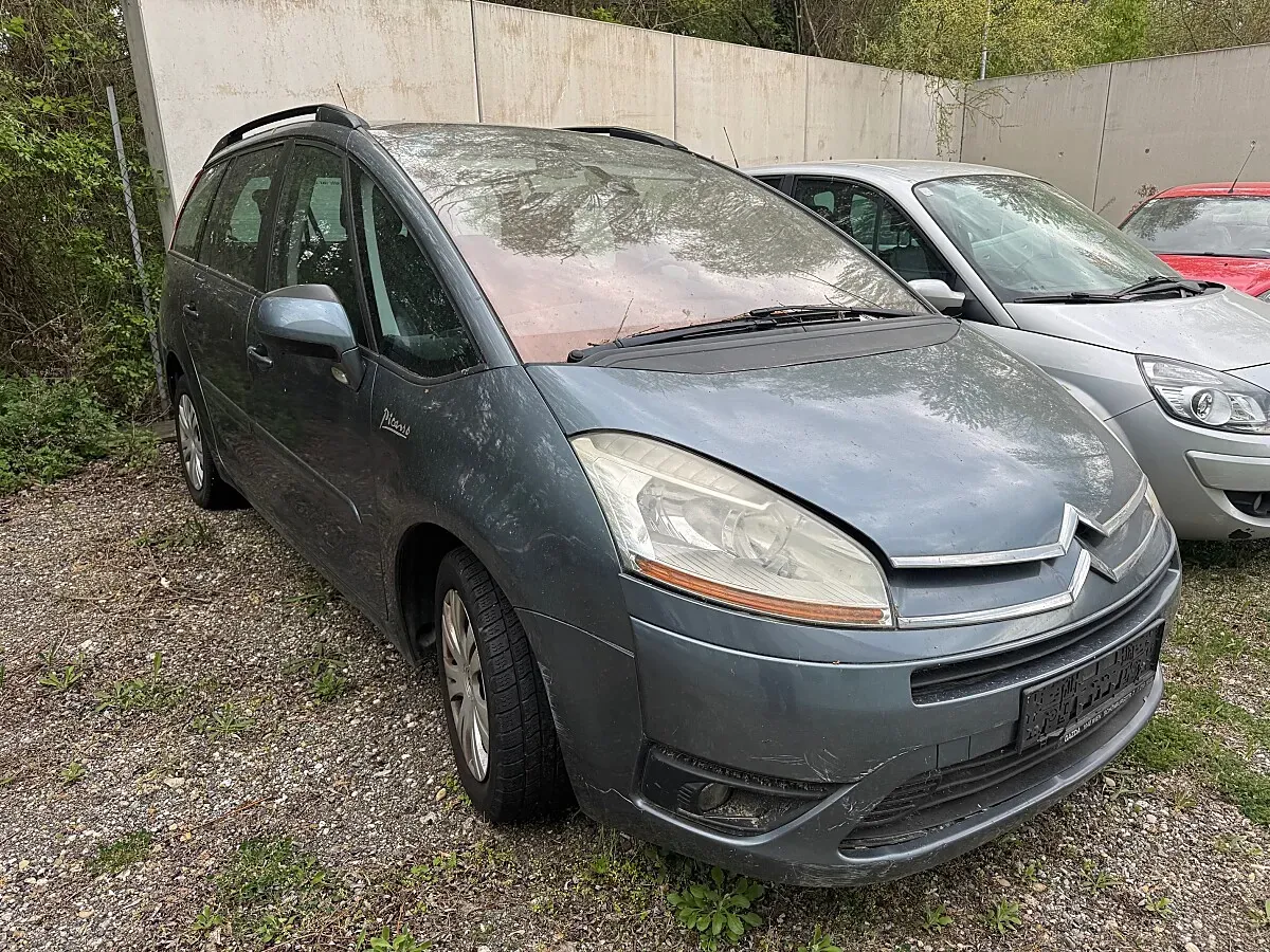 Citroen Grand C4 Picasso 2008 photo 2