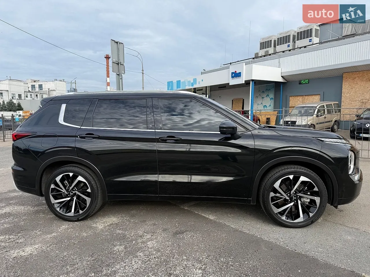 Mitsubishi Outlander 2024 photo 5