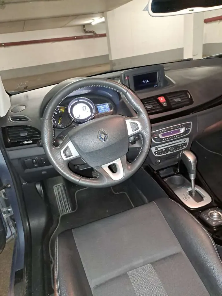 Renault Megane 2011 photo 3