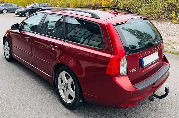 Volvo V50 2011 photo 5
