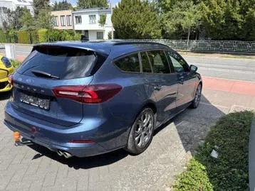 Ford Focus 2024 photo 2
