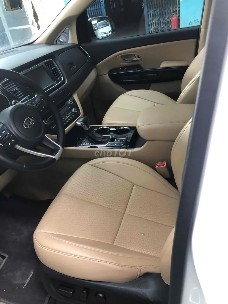 Kia Sedona 2019 photo 3