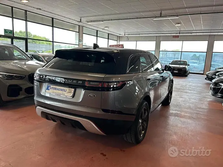 Land Rover Range Rover Velar 2021 photo 3