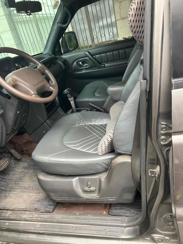 Mitsubishi Pajero 2003 photo 2