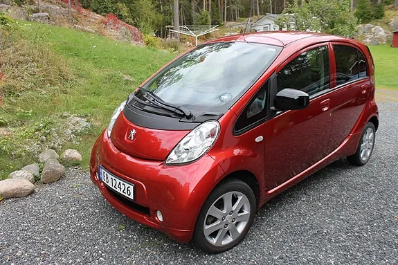 Peugeot Ion 2019 photo 2