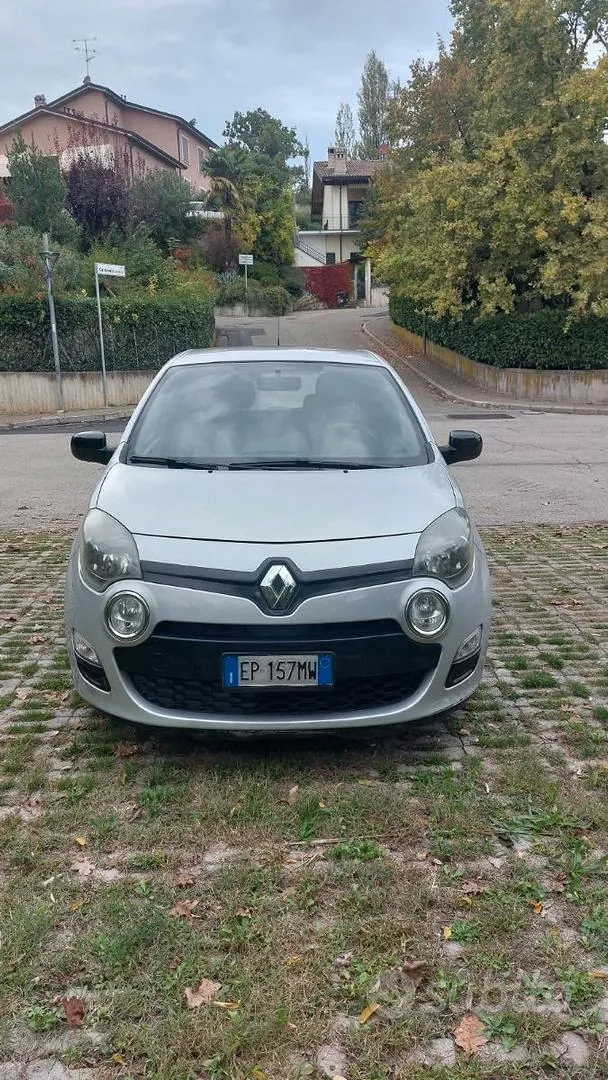 Renault Twingo 2012 photo 2