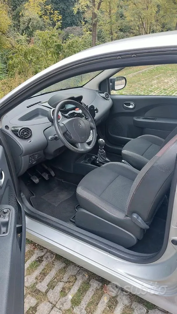 Renault Twingo 2012 photo 4