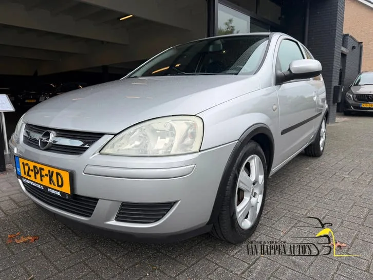 Opel Corsa 2004 photo 2