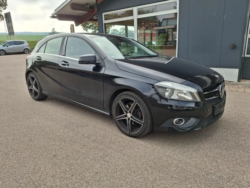 Mercedes-Benz A 180