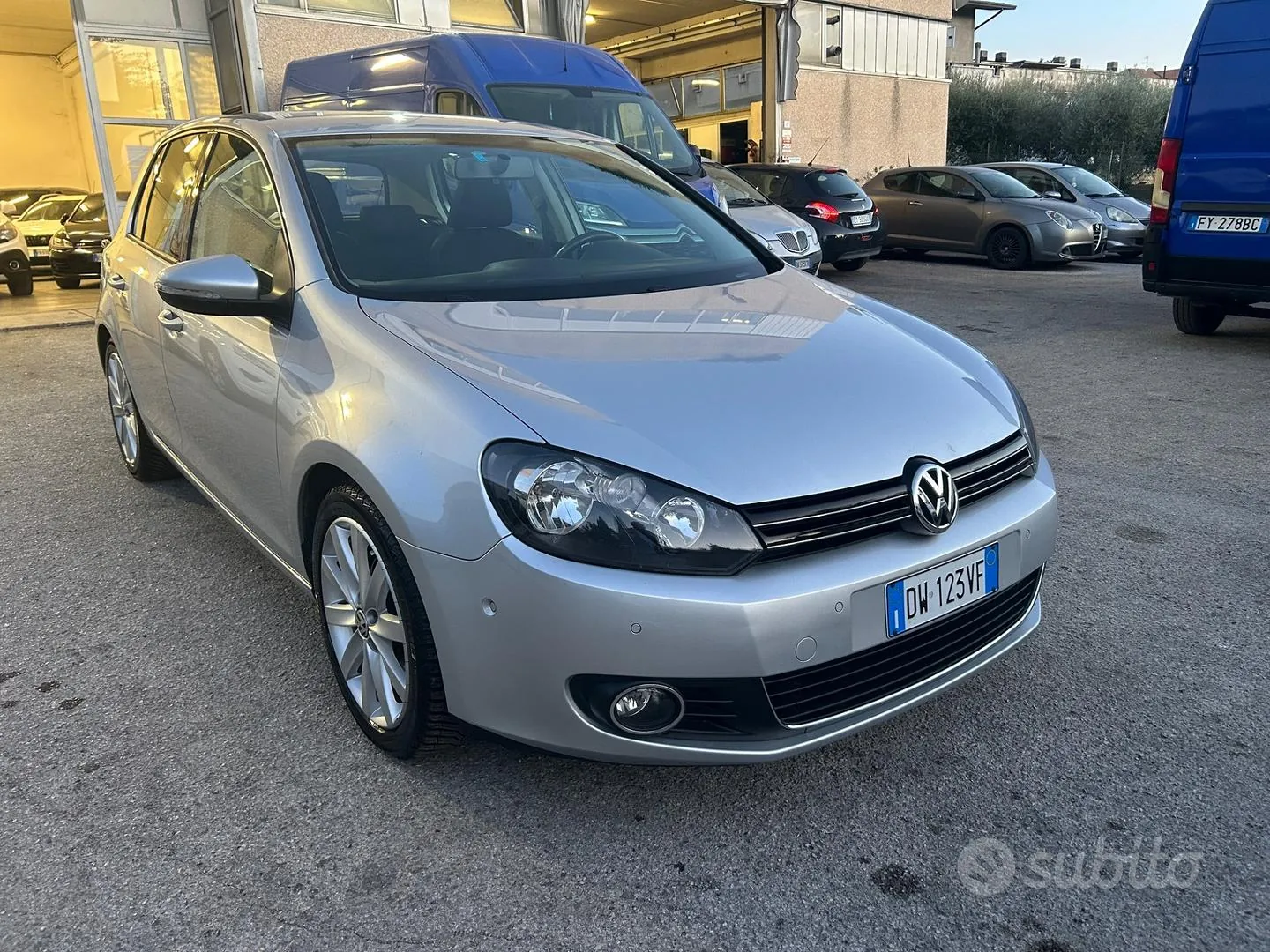 Volkswagen Golf 2009 photo 3