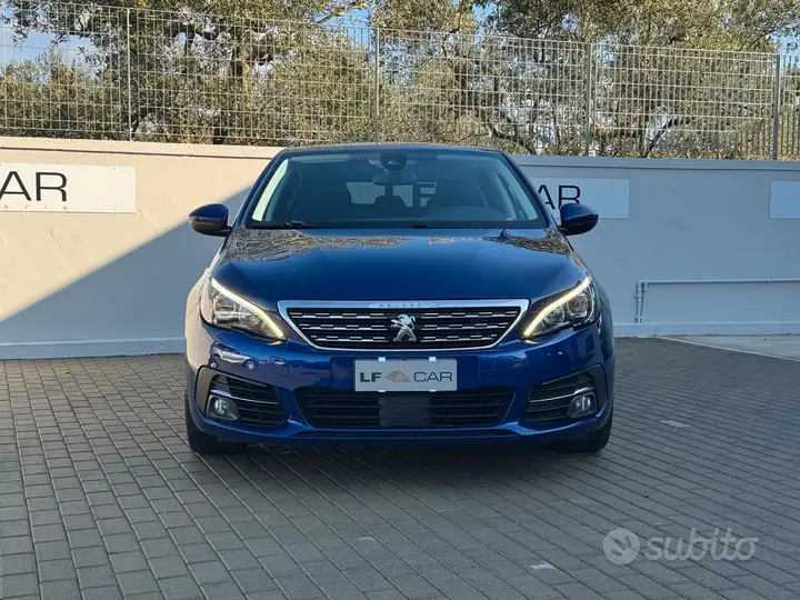 Peugeot 308 2020 photo 2