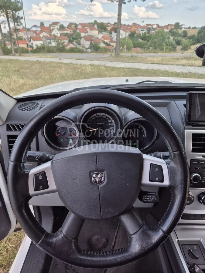 Dodge Nitro 2008 photo 5