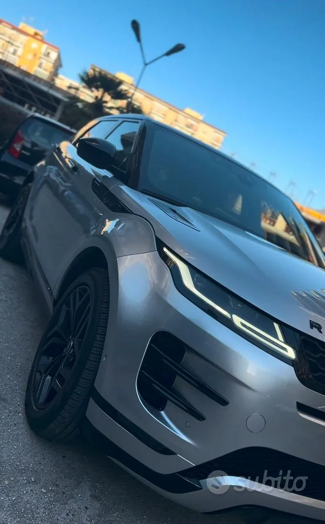 Land Rover Range Rover Evoque 2019 photo 2