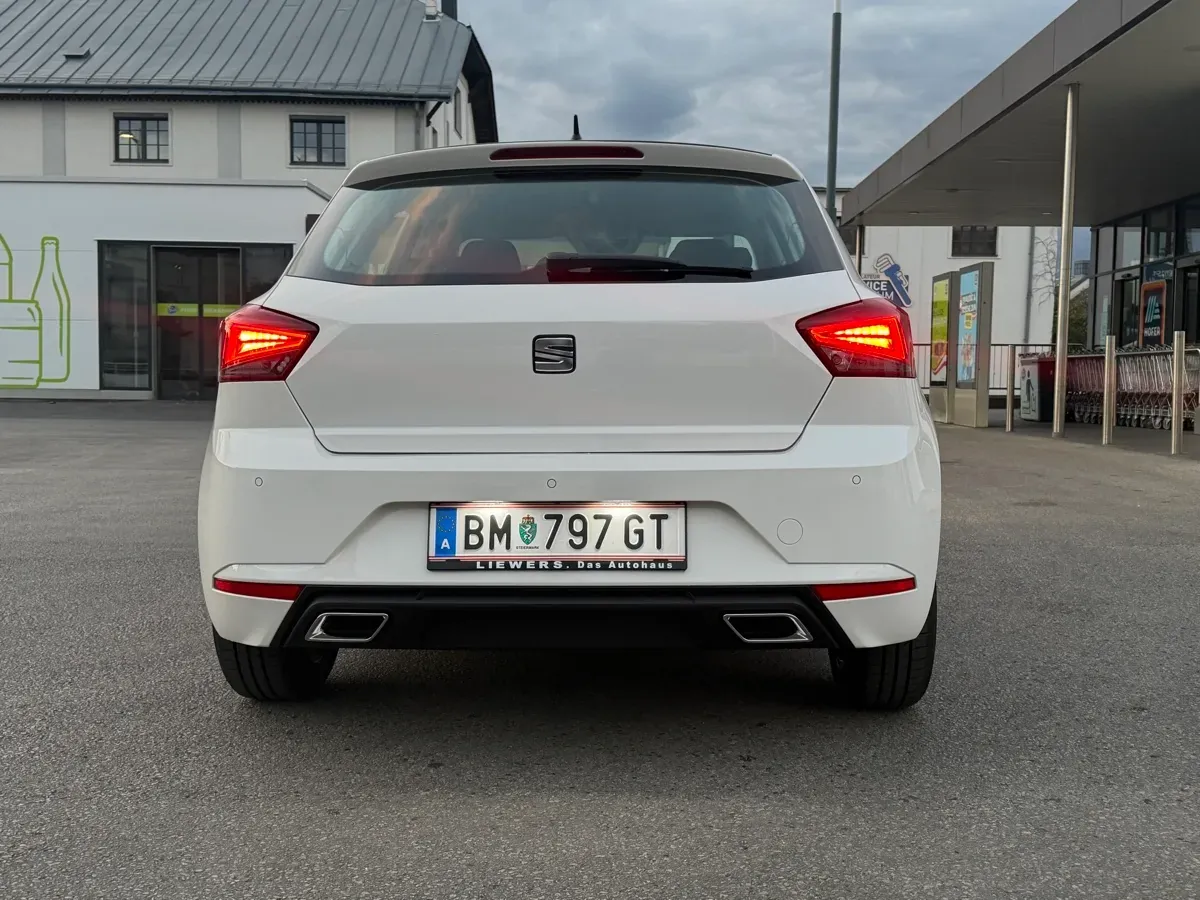 Seat Ibiza 2024 photo 3