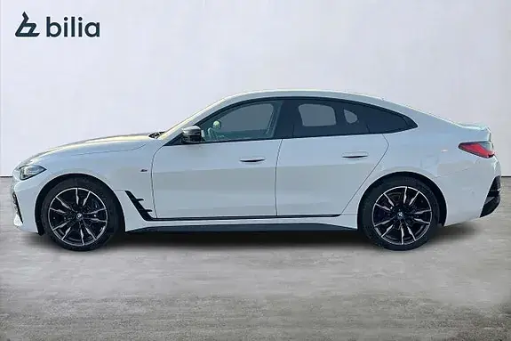 BMW I4 2022 photo 3