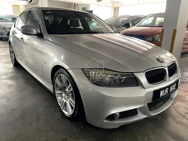 BMW 320I