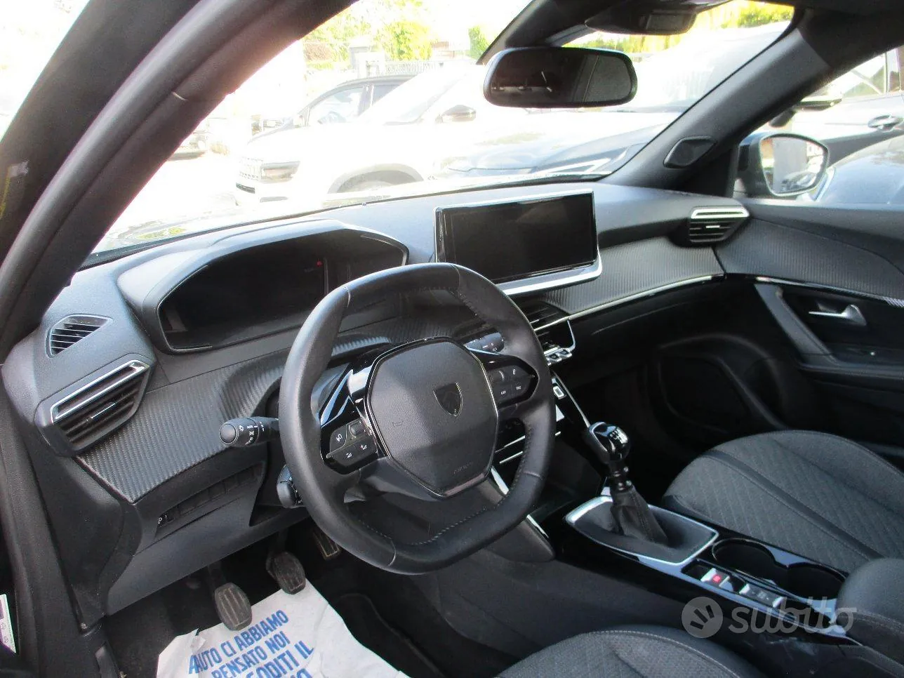 Peugeot 2008 2025 photo 5
