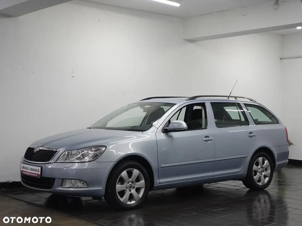 Skoda Octavia 2009 photo 3