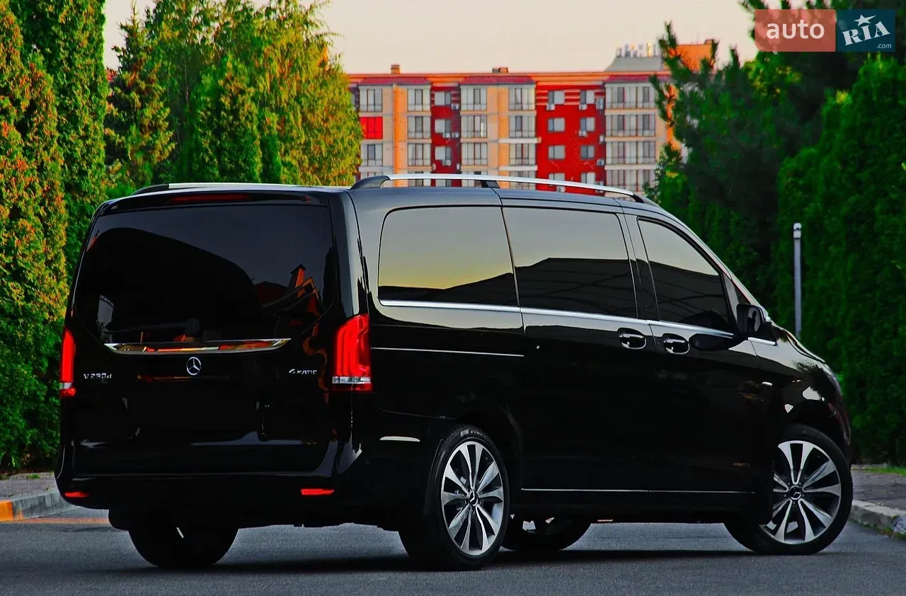 Mercedes-Benz V-Class 2017 photo 2