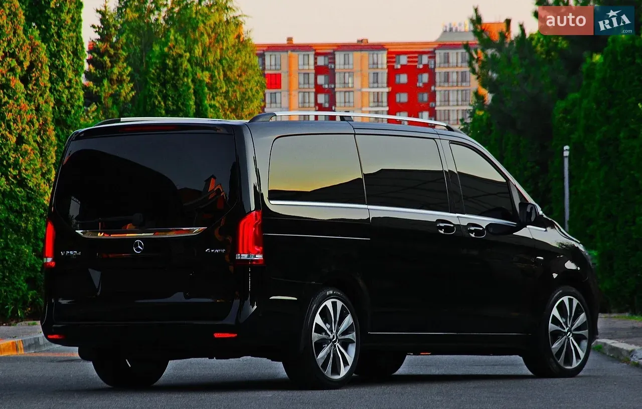 Mercedes-Benz V-Class 2017 photo 4
