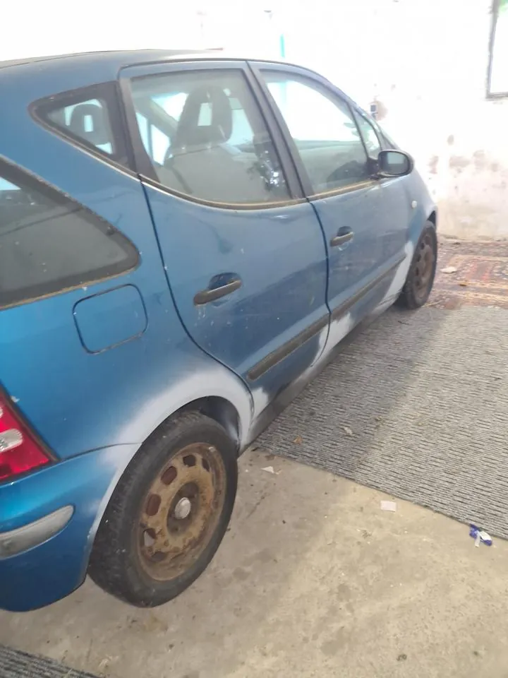 Mercedes-Benz A170