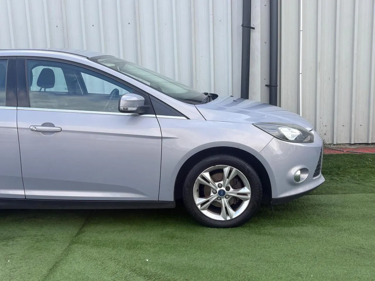 Ford Focus 2011 photo 3