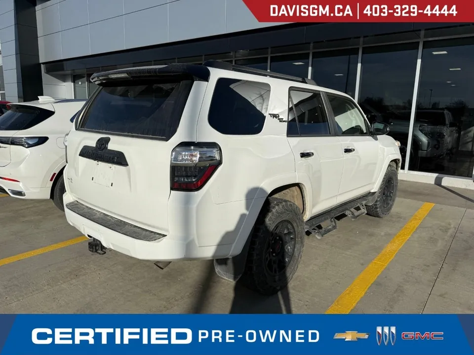Toyota 4Runner 2021 photo 3