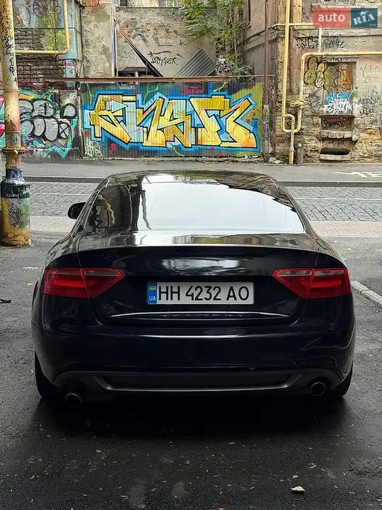 Audi A5 2009 photo 3