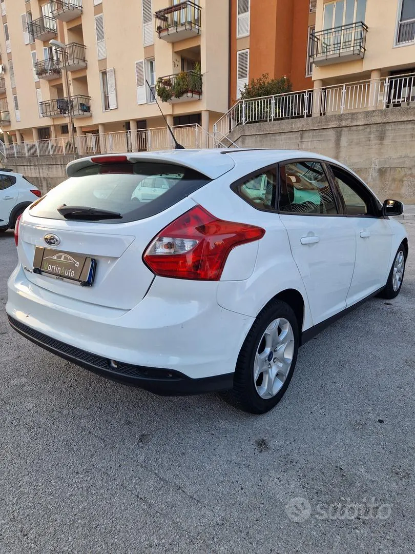 Ford Focus 2013 photo 5