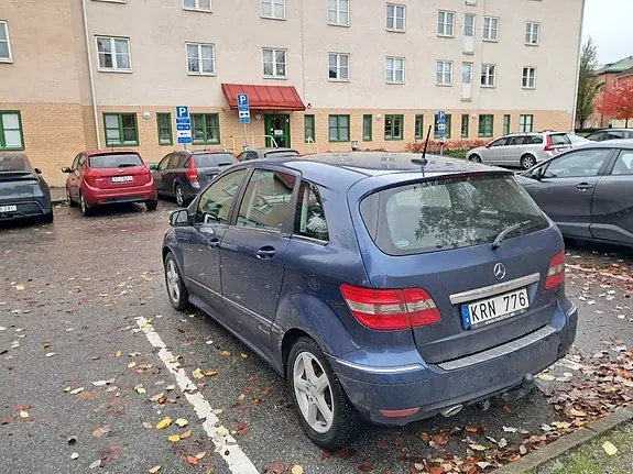 Mercedes-Benz B 180 2010 photo 5