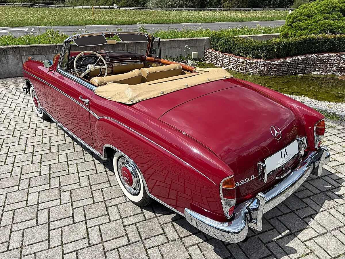 Mercedes-Benz S-Class 1957 photo 3